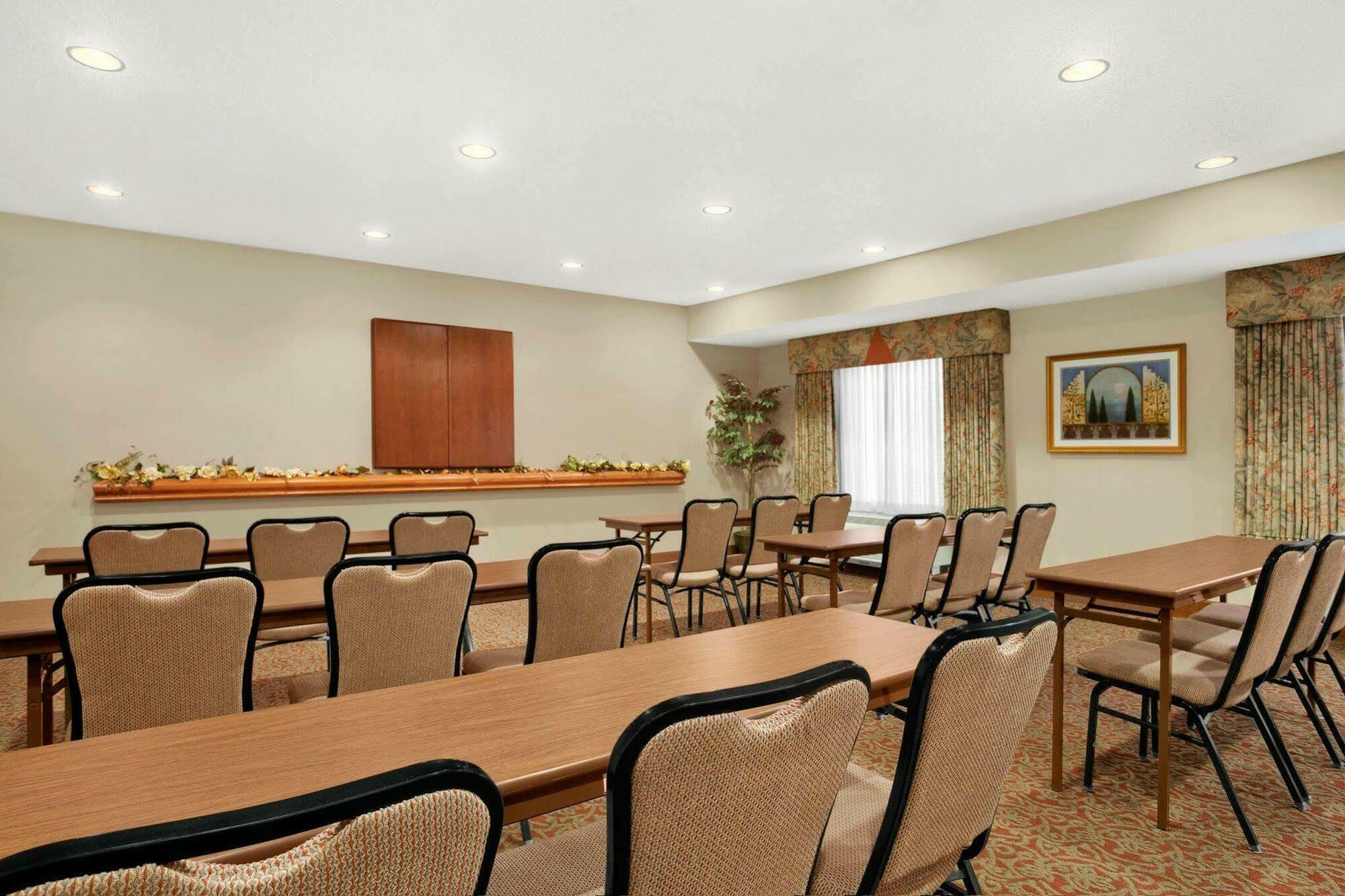 Hampton Inn Heath Exteriör bild